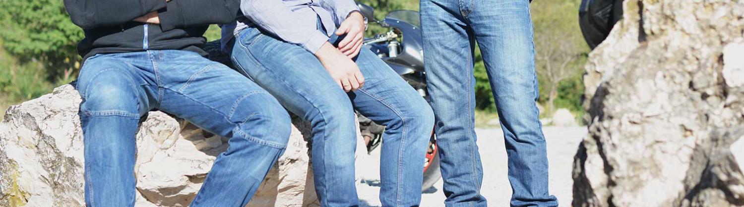 Overlap, Jeans Moto